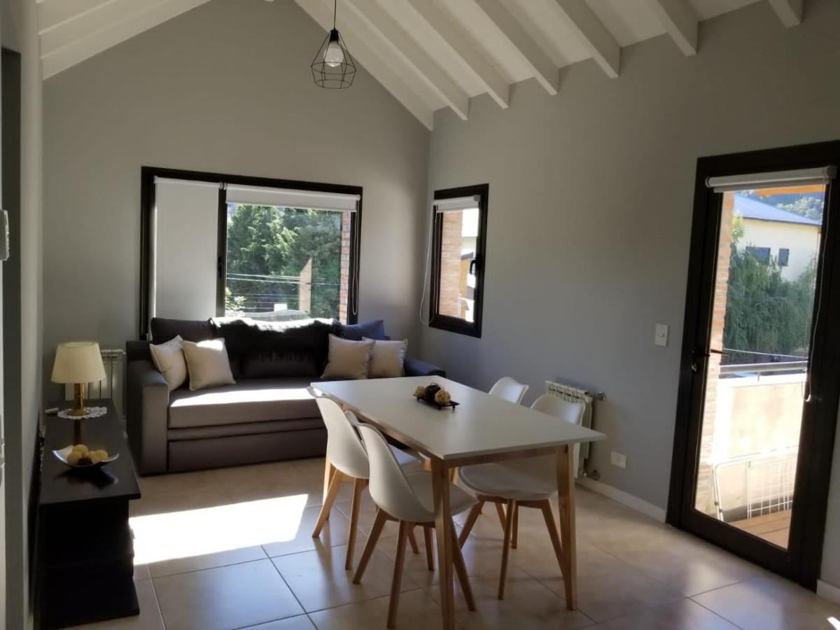 Hermoso Departamento 2 Ambientes Con Balcon! Drury San Martin de los Andes Bagian luar foto