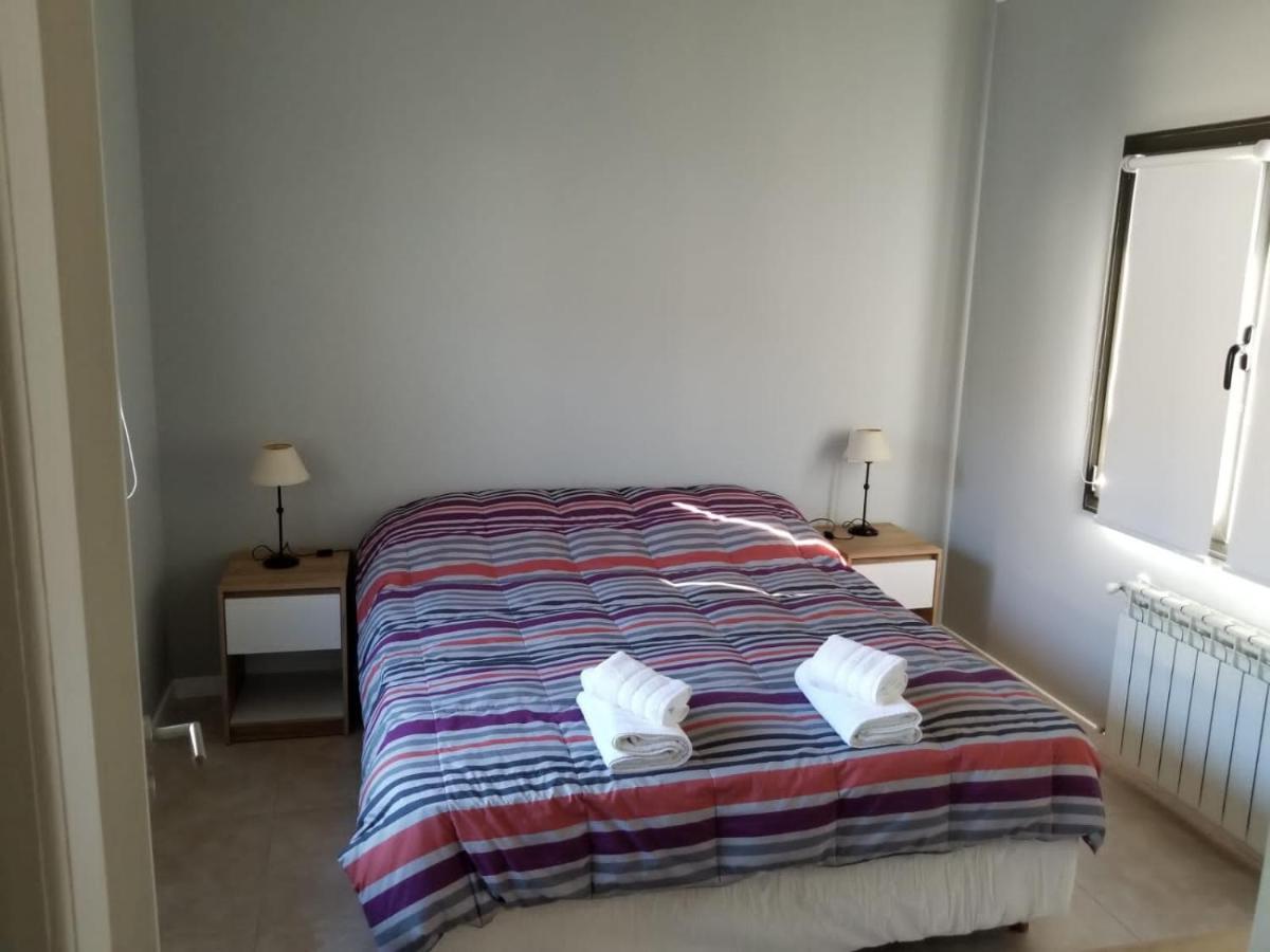 Hermoso Departamento 2 Ambientes Con Balcon! Drury San Martin de los Andes Bagian luar foto