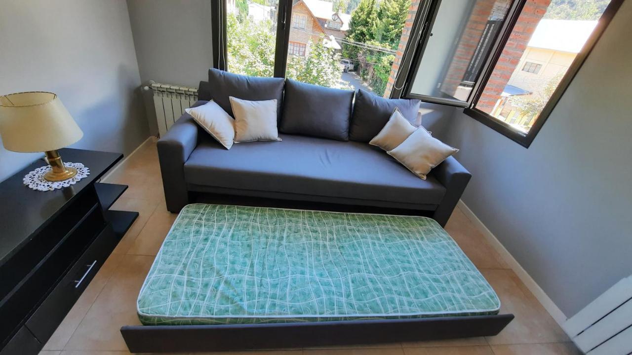 Hermoso Departamento 2 Ambientes Con Balcon! Drury San Martin de los Andes Bagian luar foto